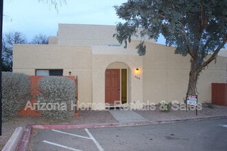 Building Photo - 609 S Liana Ct