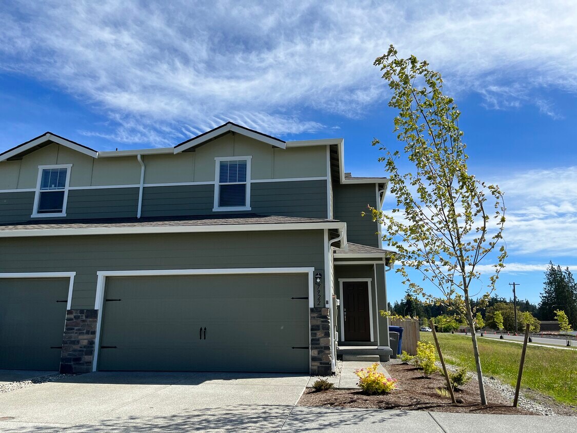 7922 285th Pl NW, Stanwood, WA 98292 Townhome Rentals in Stanwood WA