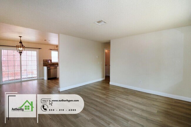 Building Photo - 2715 Virginia Ave- With Upgraded, Stainles...