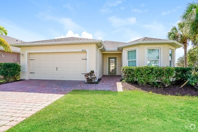 Building Photo - 28226 Arrowhead Cir