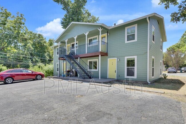 Building Photo - 3462 Willowrun Dr