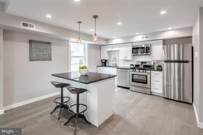 Foto principal - 2532 Grays Ferry Ave