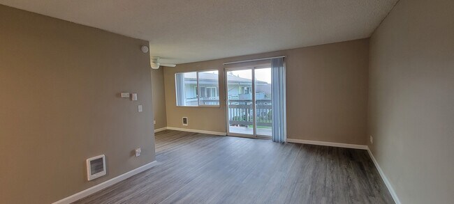 Foto del edificio - COURTYARD APTS-MUKILTEO