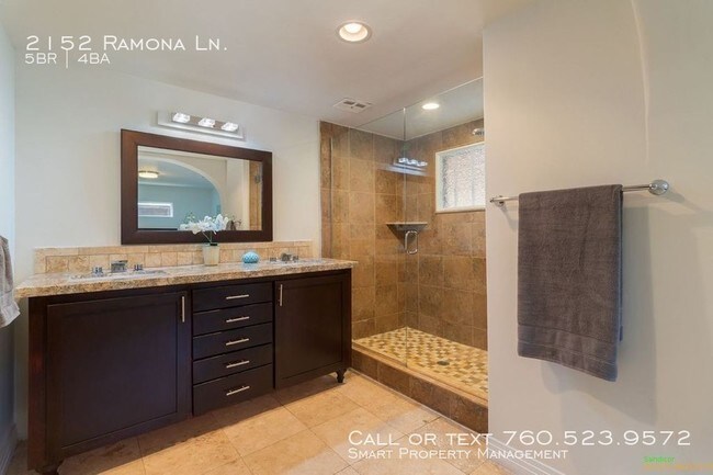 Building Photo - 2152 Ramona Ln