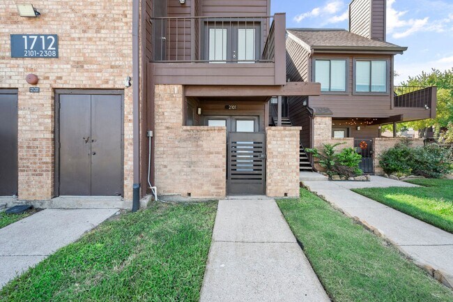 Foto del edificio - North Alington Condo close to the Entertainment District