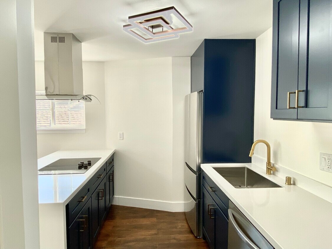 Foto principal - 2251 38th Ave