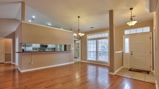 Building Photo - 5501 Caddo Dr