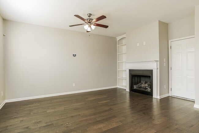 Building Photo - 360 Crawford Pkwy