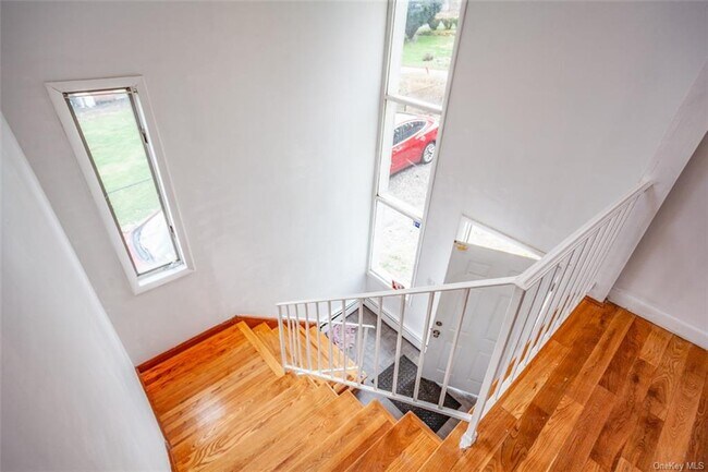 Foto del edificio - 3244 Lexington Ave