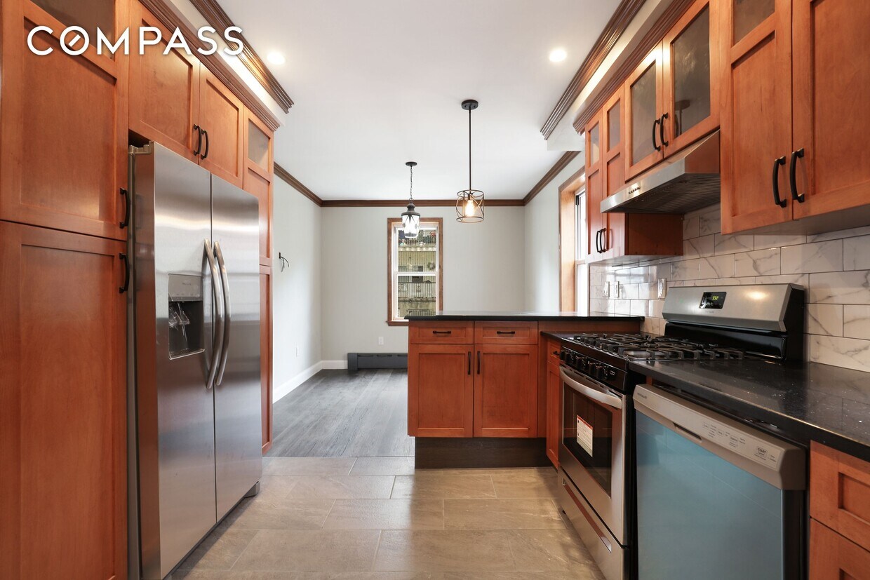 6125 Delafield Ave Unit 2, The Bronx, NY 10471 Room for Rent in The Bronx, NY