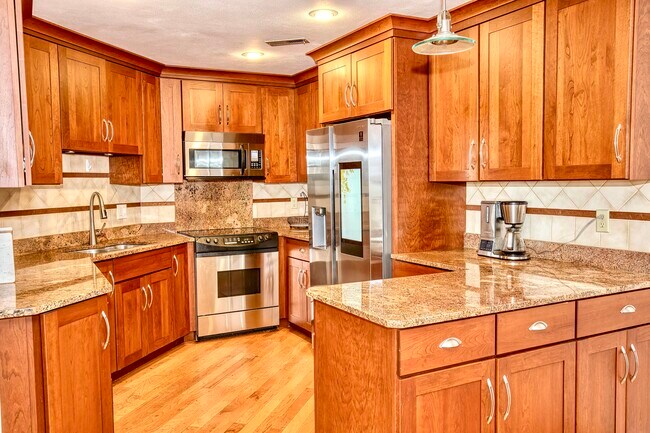 Building Photo - 4540 Laclede Ave