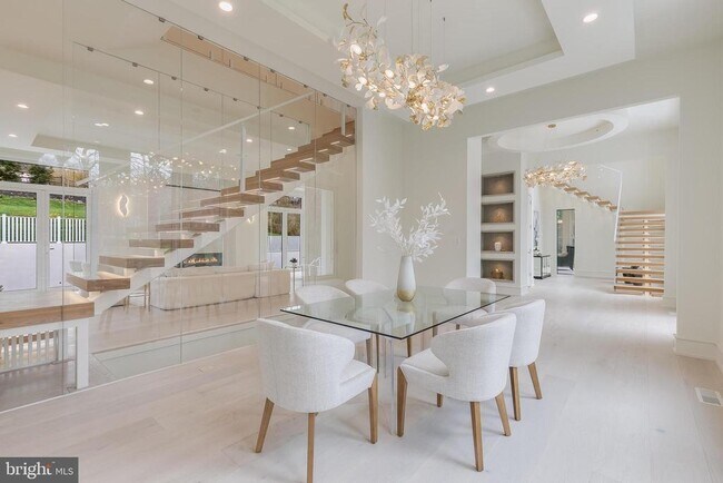 Foto del edificio - 8757 Brook Rd