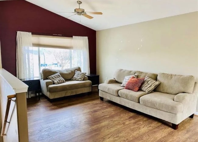 Building Photo - 4928 E 14th Ave