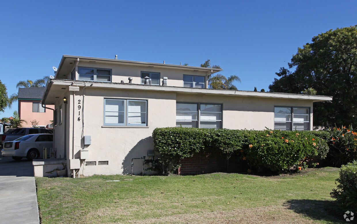 Foto del edificio - 2912-2918 Jarvis St