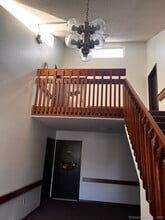 Building Photo - 1010 Twin Circle Dr