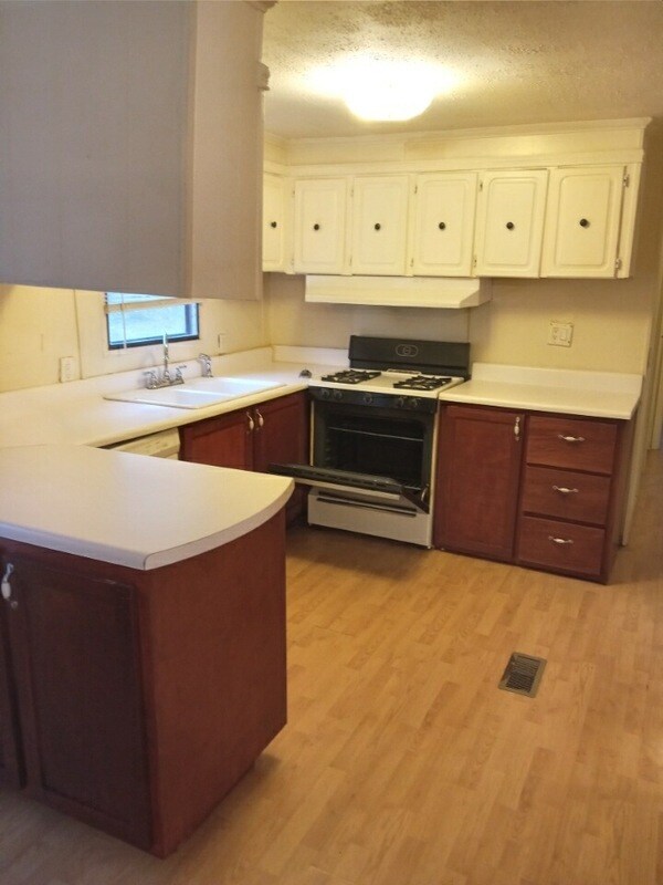 Building Photo - 3016 War Eagle Ave