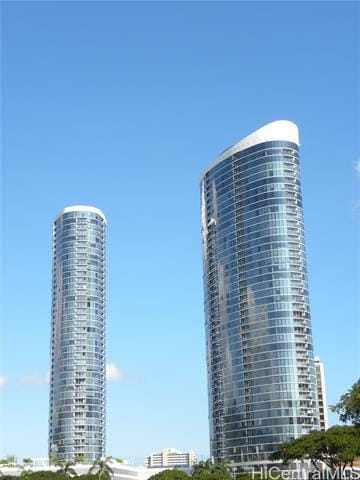 Building Photo - 1288 Kapiolani Blvd