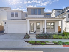 Building Photo - 2407 Schooner Ave