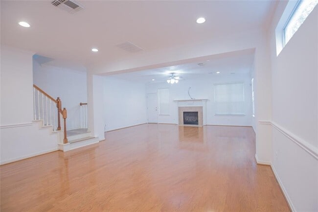 Building Photo - 5413 Kiam St