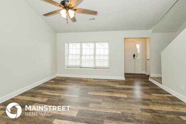 Foto del edificio - 7350 Carowinds Ln