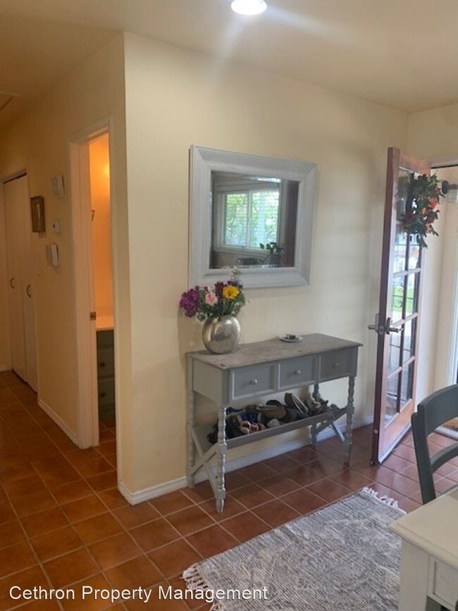 Building Photo - 3 br, 2 bath House - 1312 California Street