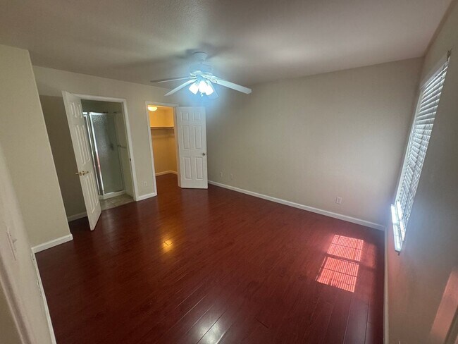 Foto del edificio - Davis - Centrally Located Home