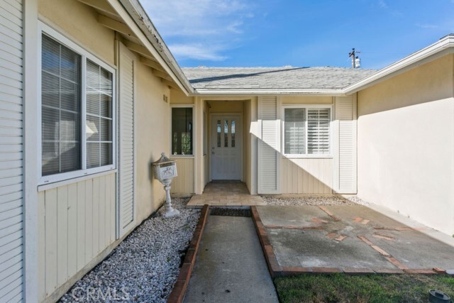 Building Photo - 15641 Mayflower Ln