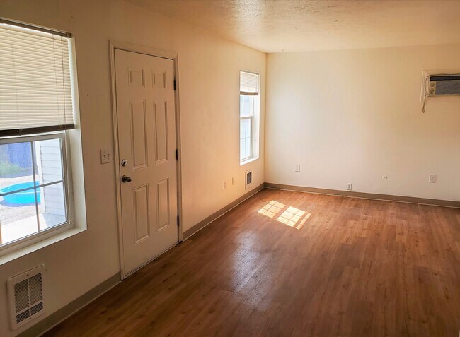 Foto del edificio - 13208 E 31st Ct
