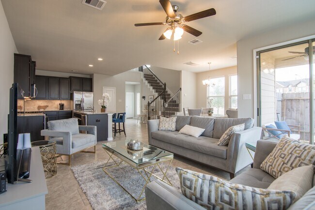 Foto del edificio - 3311 Rainflower Springs Ln