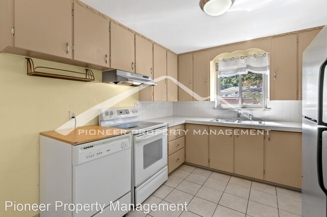 Foto del edificio - 3 br, 1 bath House - 7145 W. 36th Ave.