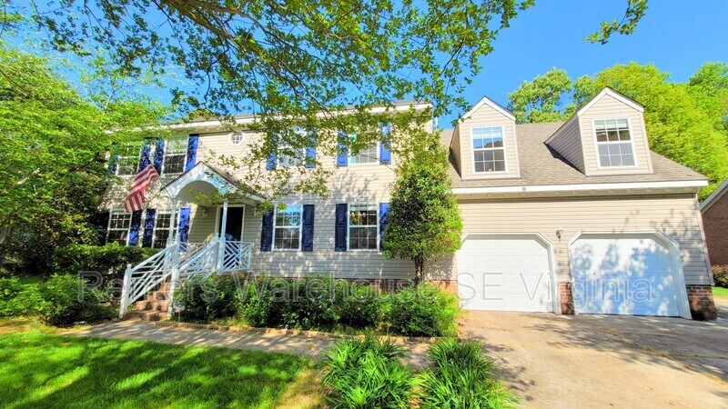 Primary Photo - 820 Forest Lakes Cir