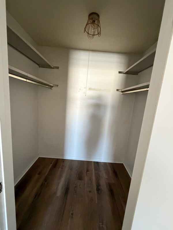 Foto del edificio - 6517 Cornwall Ct