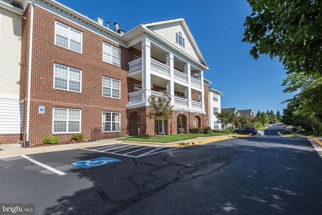 Foto del edificio - 11924 Darnestown Rd