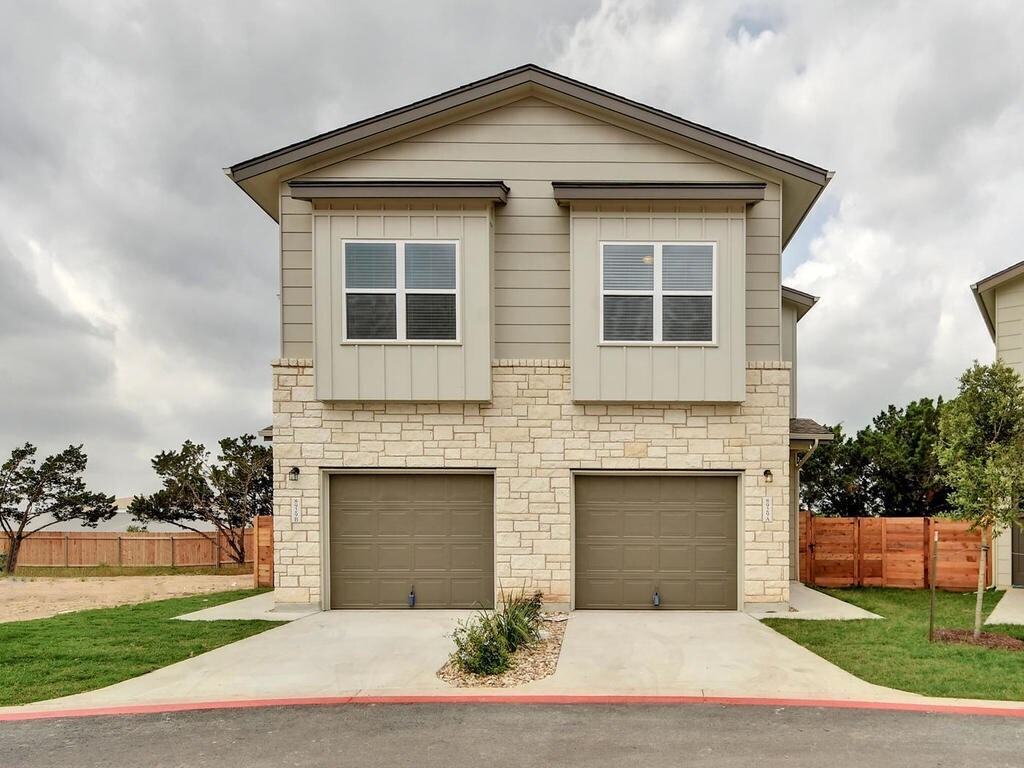 Primary Photo - 8929 Parker Ranch Cir