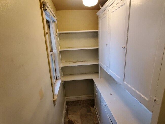 Foto del edificio - AVAILABLE JUNE 2025 - Great 4 Bed, 1 Bath in East Duluth!