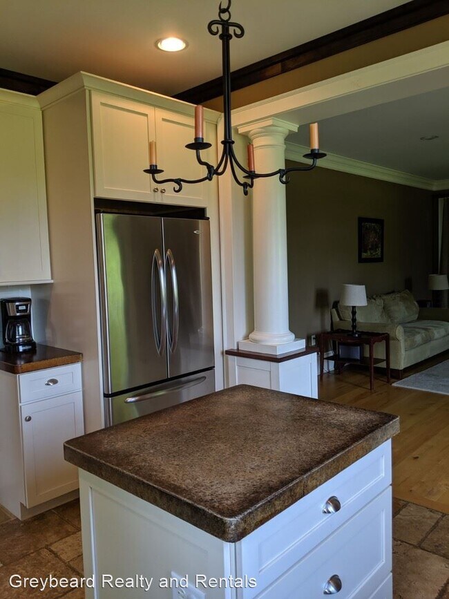 Foto del edificio - 3 br, 2.5 bath House - 204 Dogwood Lane