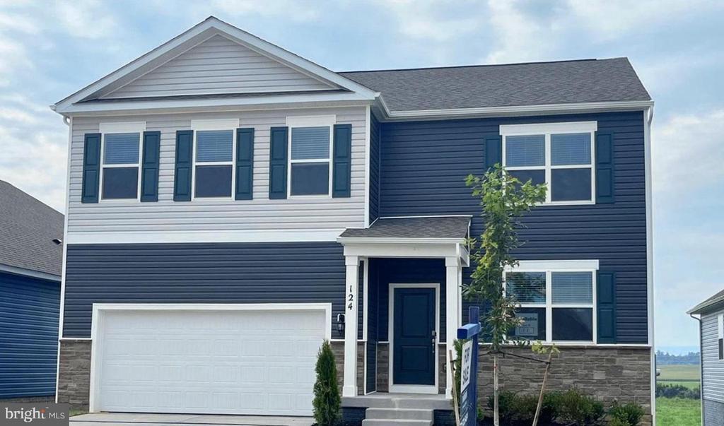 Foto principal - 124 Woodford Dr