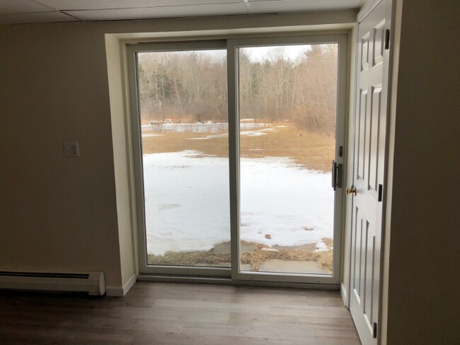 Foto del edificio - 288 Frank Hitchcock Rd