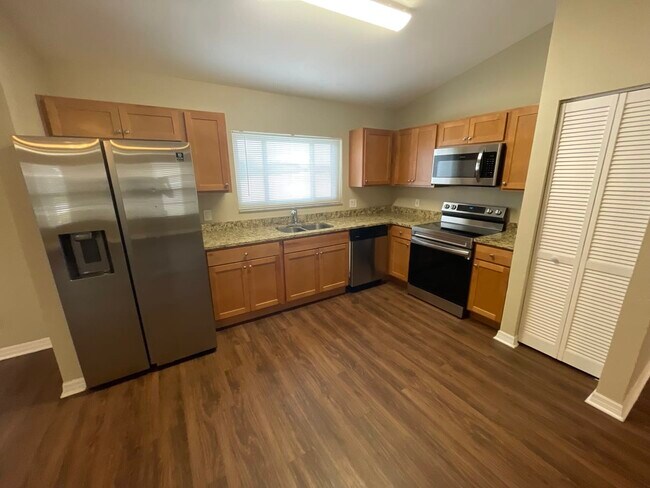 Building Photo - 21312 Walling Ct