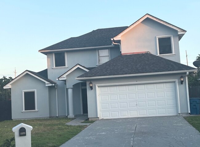 Foto del edificio - 1121 Silver Oak Rd