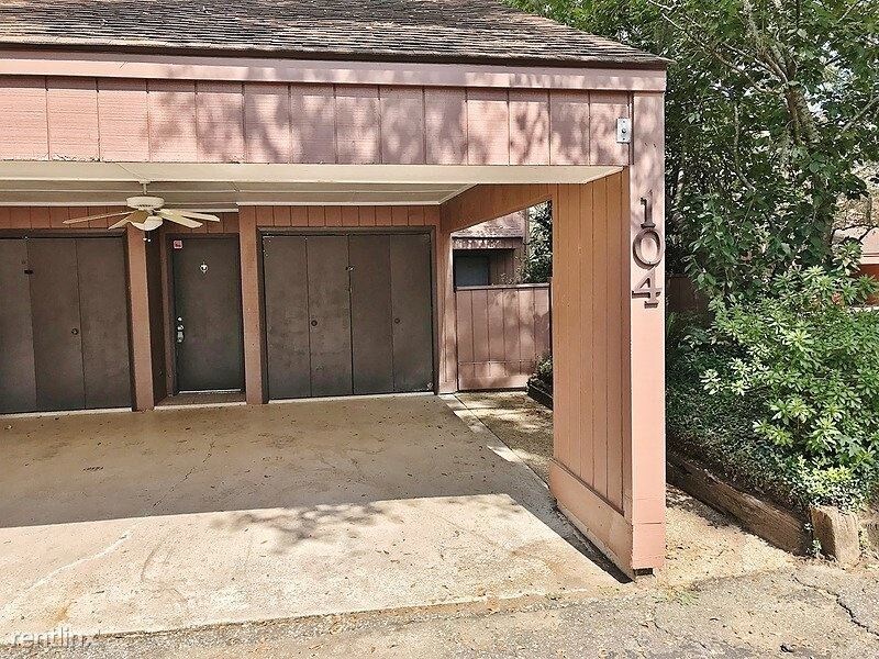 Primary Photo - 3 br, 3 bath Townhome - 104 Saint James Place