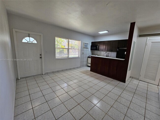 Foto del edificio - 1723 Liberty St