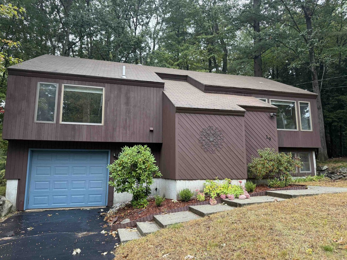 Foto principal - 19 Cypress Rd