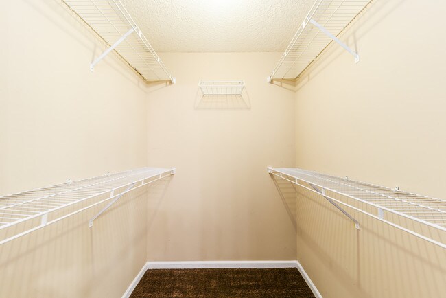 Building Photo - 7132 Eagles Perch Dr
