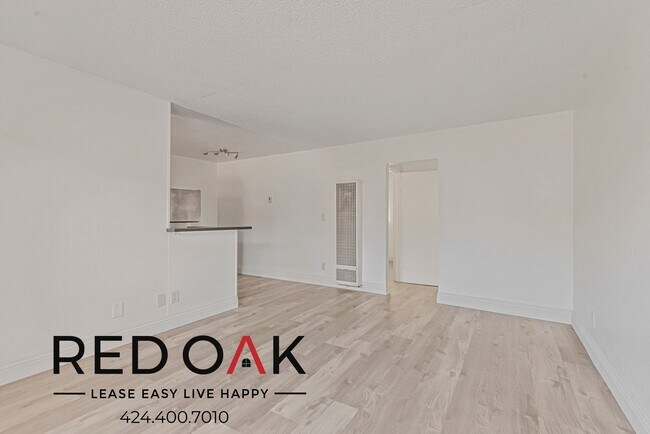 Foto del edificio - 2351 Warwick Ave