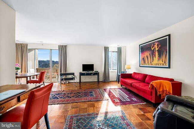 Foto del edificio - 103 Cross Keys Rd