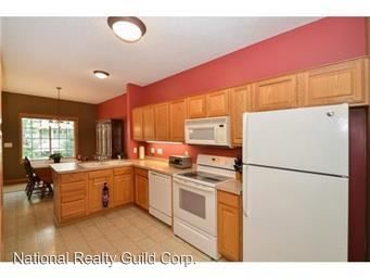 Building Photo - 3 br, 3.5 bath House - 7748 Palomino Ave NE