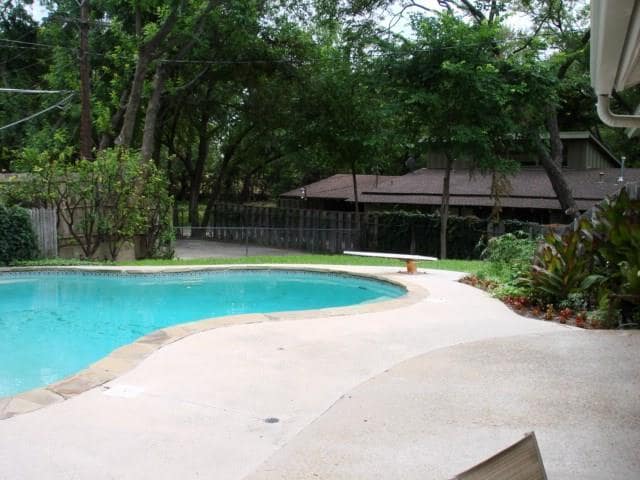 Foto del edificio - 13308 Purple Sage Rd
