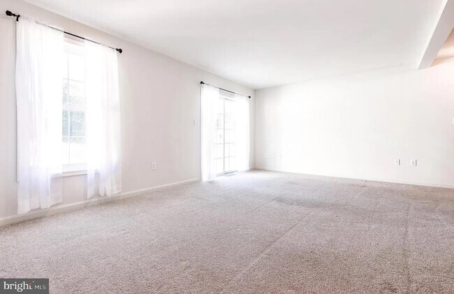 Foto del edificio - 504 W Perry St