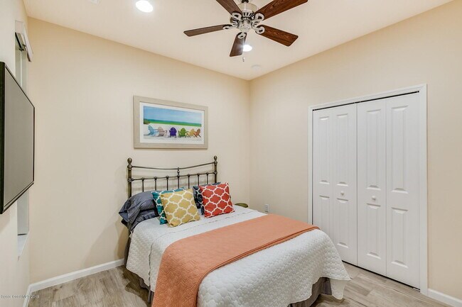 Foto del edificio - 4-bedroom, 2-bathroom pool home for rent.